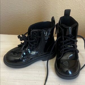 H&M black toddler combat boots size 7